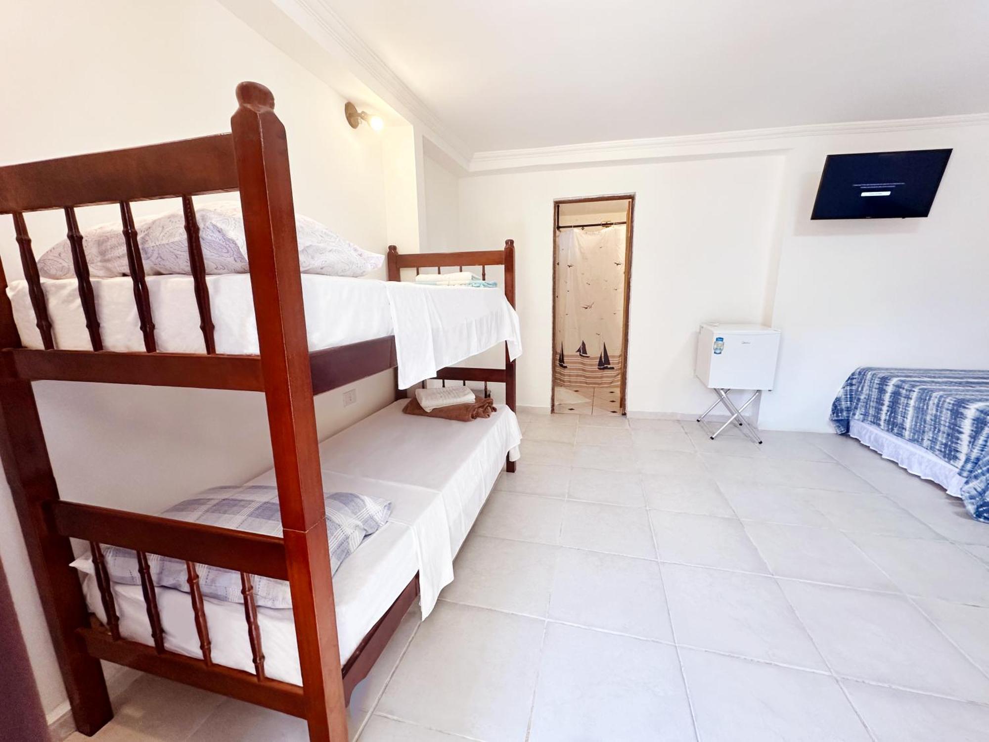 Pousada Sobre As Ondas De Picinguaba Hotel Ngoại thất bức ảnh